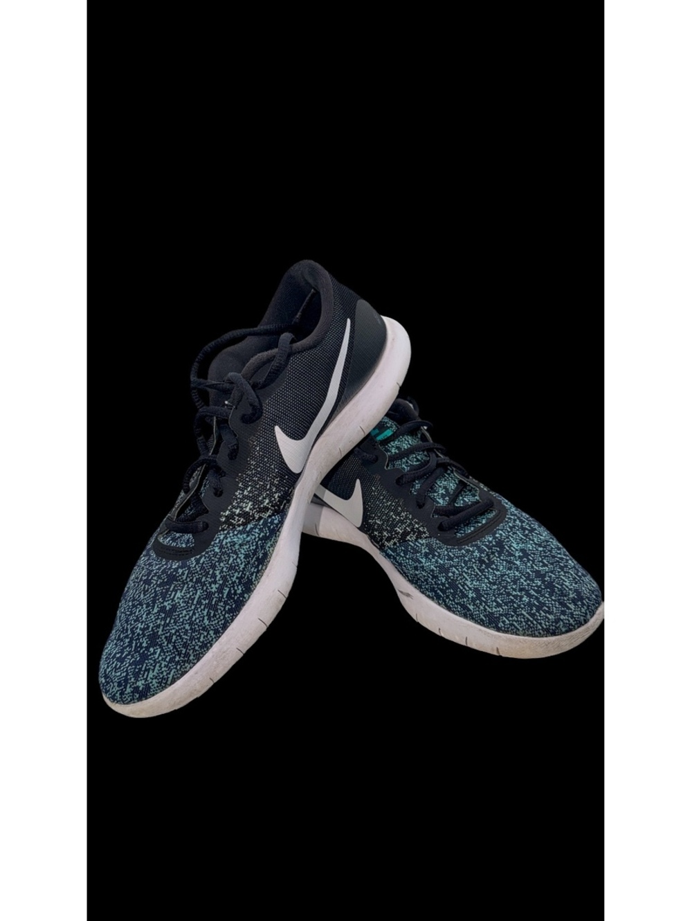 Nike Women’s 9.5 Flex Contact running shoes. Blue and Black  Sneakers